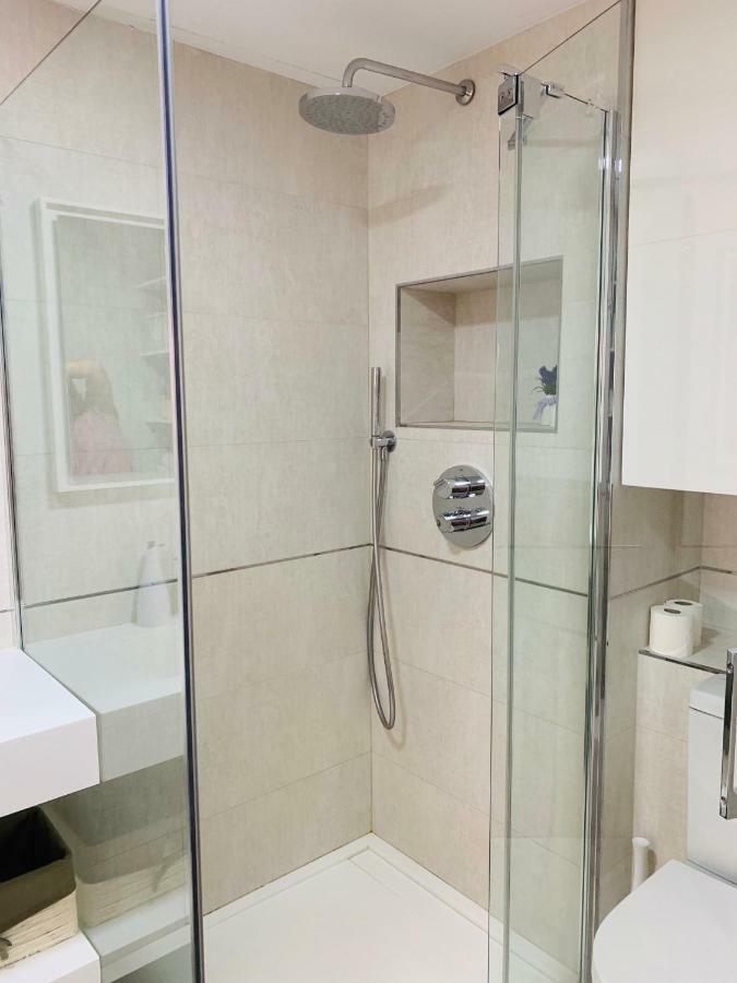 Cathedral Studio, Luxury Studio In Cathedral Area, Parking Optional Seville Exterior photo
